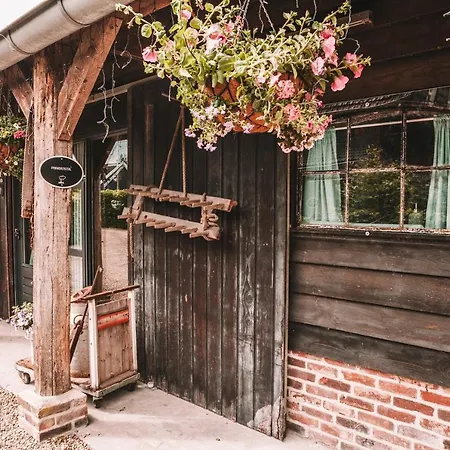 Inn Crash'nstay - Paardenstal