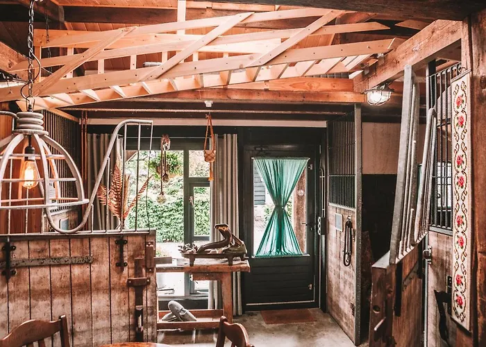 Crash'nstay - Paardenstal