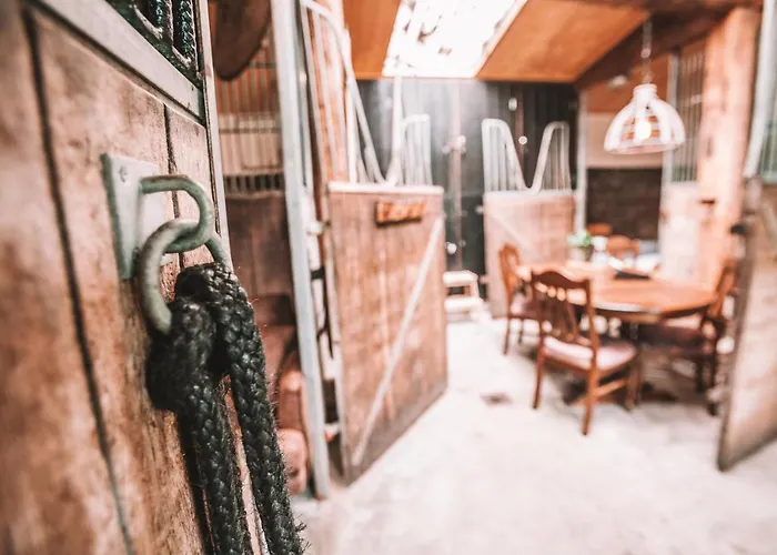 Värdshus Crash'nstay - Paardenstal *