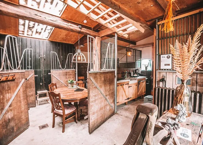 Crash'nstay - Paardenstal