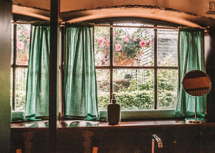 Crash'nstay - Paardenstal Sprang