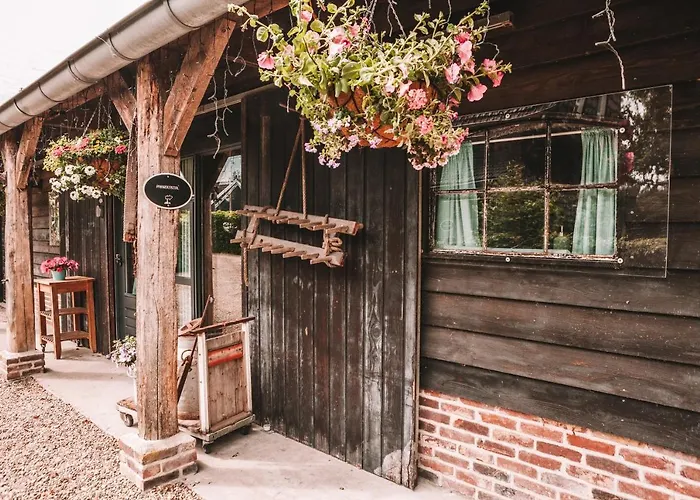 Värdshus Crash'nstay - Paardenstal